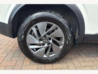 Nissan Qashqai 1.3 DiG-T MH Acenta Premium 5dr