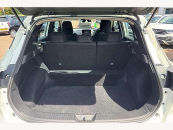 Nissan Qashqai 1.3 DiG-T MH Acenta Premium 5dr