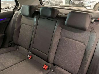 Volkswagen Golf 1.5 TSI 150 Life 5dr