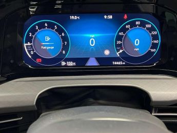 Volkswagen Golf 1.0 TSI Life 5dr