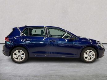 Volkswagen Golf 1.0 TSI Life 5dr