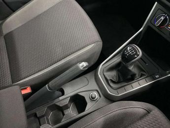 Volkswagen Polo 1.0 TSI Life 5dr