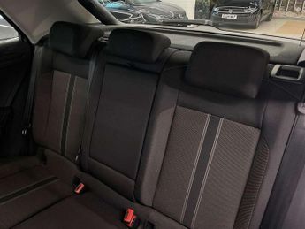 Volkswagen T-Roc 1.5 TSI EVO Design 5dr DSG