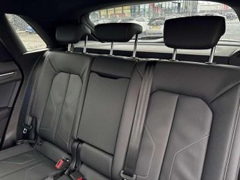 Audi Q3 35 TFSI Black Edition 5dr S Tronic [20" Alloy]
