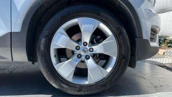 Volvo XC40 1.5 T3 [163] Momentum 5dr
