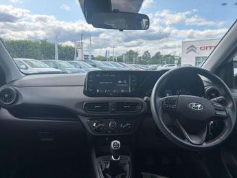 Hyundai i10 1.0 MPi SE Connect 5dr