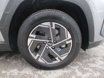 Hyundai Tucson 1.6T Hybrid Advance 5dr Auto