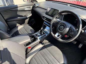 MG HS 1.5 T-GDI Exclusive 5dr DCT