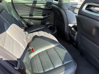 MG HS 1.5 T-GDI Exclusive 5dr DCT