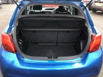 Toyota Yaris 1.33 VVT-i Icon 5dr