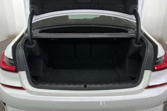 BMW 3 Series 320d xDrive M Sport 4dr Step Auto