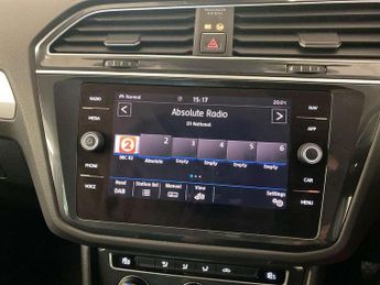 Volkswagen Tiguan 2.0 TDi 150 4Motion SE Nav 5dr DSG