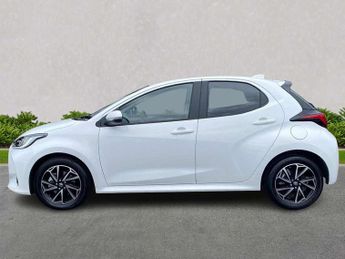 Toyota Yaris 1.5 Hybrid Design 5dr CVT