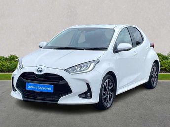 Toyota Yaris 1.5 Hybrid Design 5dr CVT