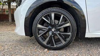 Peugeot 208 1.2 PureTech 100 GT Premium 5dr