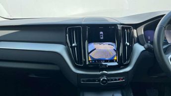 Volvo XC60 2.0 B5P Core 5dr AWD Geartronic