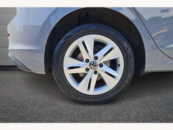 Volkswagen Golf 1.5 TSI Life 5dr