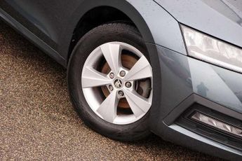 Skoda Octavia 1.0 TSI e-TEC SE First Edition 5dr DSG