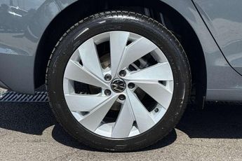 Volkswagen Golf 1.5 TSI Match 5dr