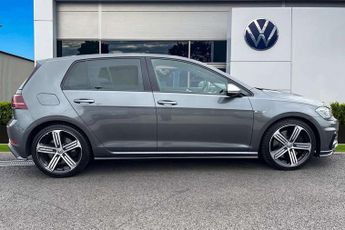 Volkswagen Golf R 2.0 TSI 300 R 5dr 4MOTION DSG