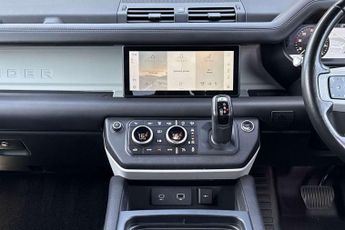Land Rover Defender 3.0 D300 X-Dynamic HSE 110 5dr Auto