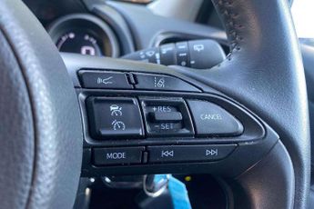 Toyota Yaris 1.5 Hybrid Design 5dr CVT
