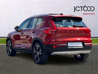 Volvo XC40 2.0 B4P Inscription Pro 5dr Auto