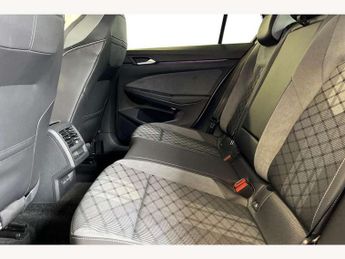 Volkswagen Golf 1.5 eTSI 150 R-Line 5dr DSG