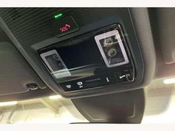 Volkswagen Golf 1.5 eTSI 150 R-Line 5dr DSG