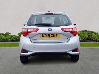 Toyota Yaris 1.5 Hybrid Icon Tech 5dr CVT