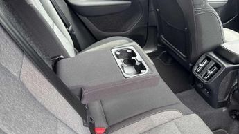 Volvo XC40 2.0 B3P Plus Dark 5dr Auto