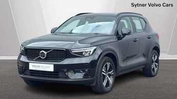 Volvo XC40 2.0 B3P Plus Dark 5dr Auto