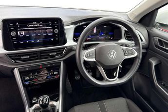 Volkswagen T-Roc 1.5 TSI Life 5dr