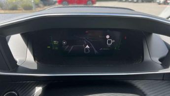 Peugeot 208 1.2 PureTech 100 Allure Premium + 5dr EAT8
