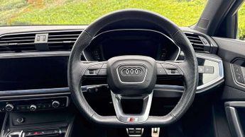 Audi Q3 35 TFSI Black Edition 5dr S Tronic