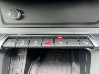 Audi Q3 35 TFSI S Line 5dr S Tronic [Leather]