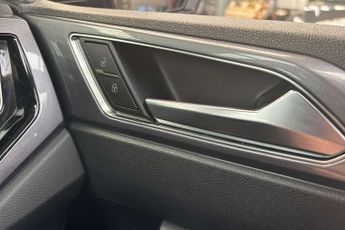 Volkswagen Polo 1.0 TSI 110 SEL 5dr DSG