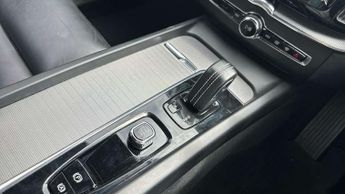 Volvo XC60 2.0 B5P R DESIGN 5dr Geartronic