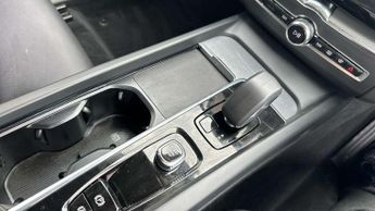Volvo XC60 2.0 B5P Core 5dr AWD Geartronic