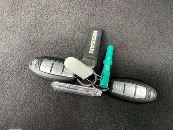 Nissan Qashqai 1.2 DiG-T N-Connecta 5dr