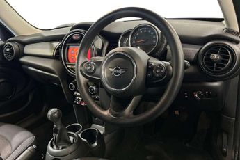 MINI Hatchback 5dr 1.5 Cooper Classic II 5dr