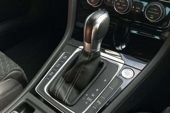 Volkswagen Golf 2.0 TDI 184 GTD 5dr DSG