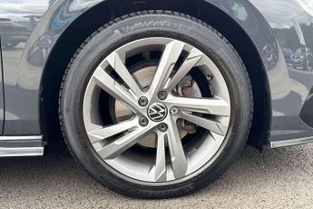 Volkswagen Golf 1.5 TSI 150 R-Line 5dr