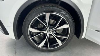 Volkswagen Tiguan 2.0 TDI R-Line 5dr DSG