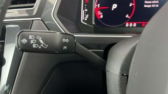 Volkswagen Tiguan 2.0 TDI R-Line 5dr DSG