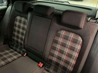 Volkswagen Golf GTI 2.0 TSI 245 GTI Performance 5dr DSG