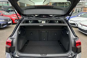 Volkswagen Golf 1.5 TSI R-Line 5dr
