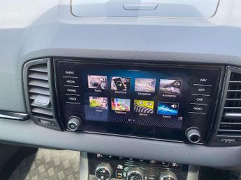 Skoda Karoq 1.5 TSI Sport Line 5dr DSG