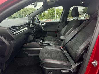 Ford Kuga 2.5 PHEV ST-Line 5dr CVT