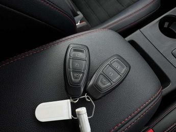 Ford Kuga 2.5 PHEV ST-Line 5dr CVT